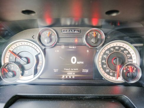 Used 2023 RAM 1500 Classic SLT w/ Electronics Group image 38