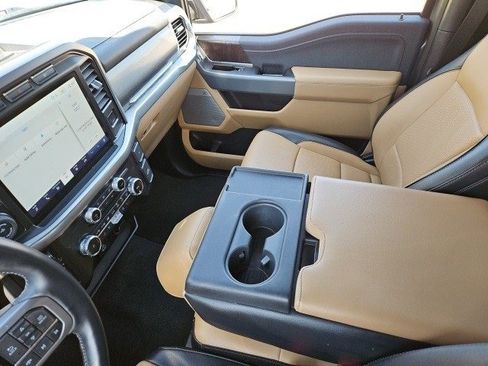 Used 2022 Ford F150 Lariat w/ Equipment Group 501A Mid image 19