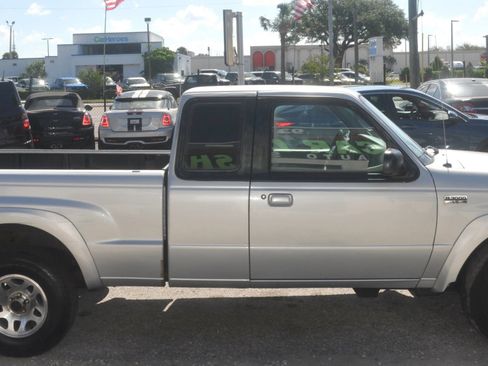 Used 2002 MAZDA B-Series Pickup 2WD Cab Plus B3000 image 4