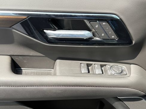 New 2026 Chevrolet Tahoe High Country AWD/4WD image 11