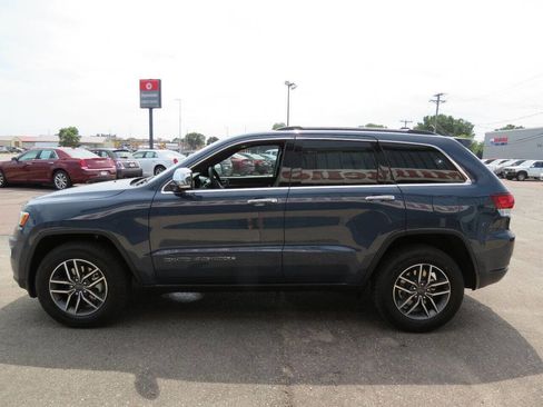 Used 2020 Jeep Grand Cherokee Limited w/ Trailer Tow Group IV AWD/4WD image 5