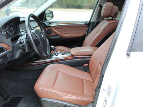 Used 2013 BMW X5 xDrive35i image 14