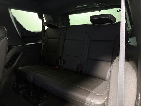 Used 2021 Chevrolet Tahoe Premier w/ Premium Package AWD/4WD image 27