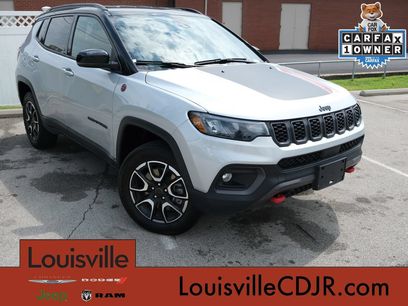 Used 2025 Jeep Compass Trailhawk