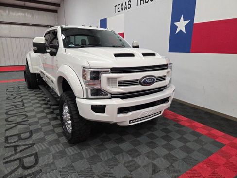Used 2021 Ford F350 Lariat w/ Lariat Ultimate Package image 17