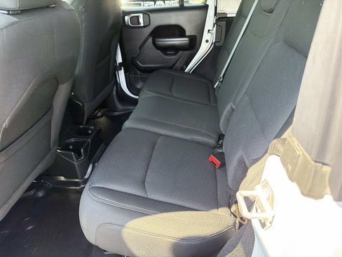 Used 2021 Jeep Wrangler Unlimited Sport AWD/4WD image 15