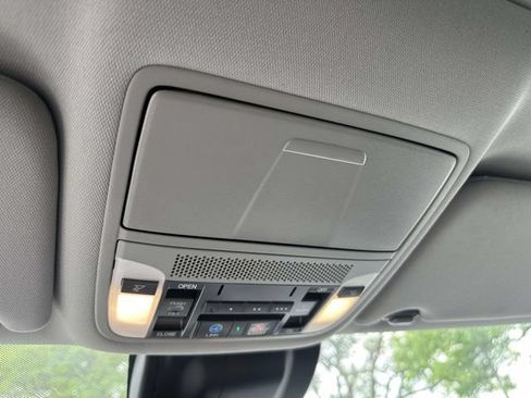 Used 2018 Acura MDX SH-AWD w/ Technology Package image 32