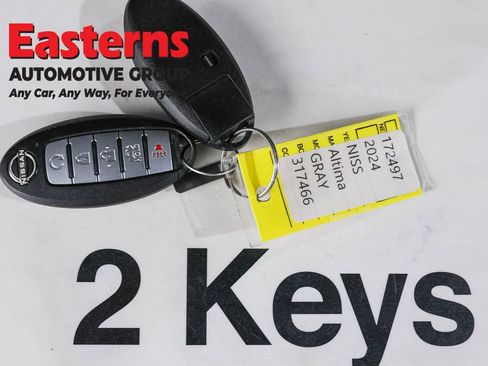 Used 2024 Nissan Altima 2.5 S FWD image 24
