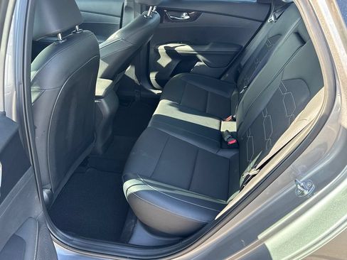 Used 2024 Kia Forte GT-Line w/ GT-Line Premium Package FWD image 21