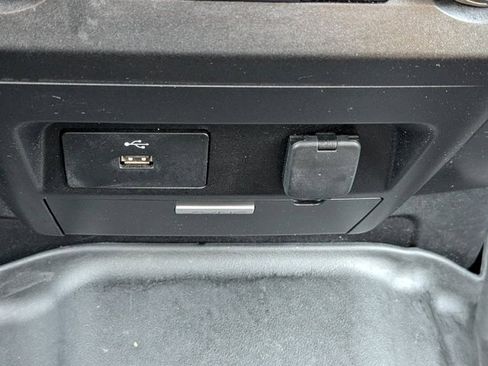 Used 2018 Ford F150 XLT image 29