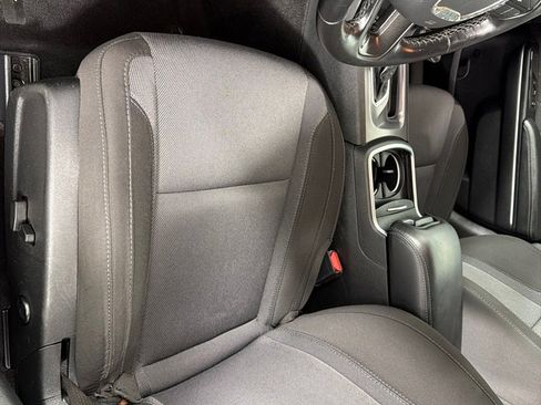 Used 2021 Dodge Charger SXT image 11