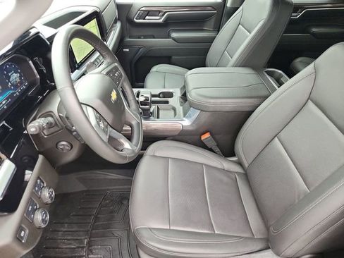 Certified 2024 Chevrolet Silverado 1500 LTZ AWD/4WD image 19