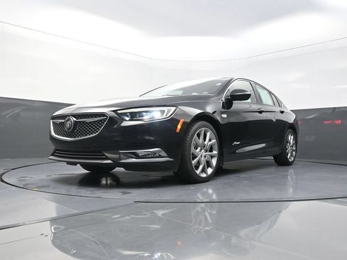 Used 2019 Buick Regal Avenir w/ Driver Confidence Package II FWD image 23
