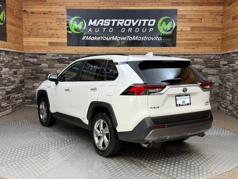 Used 2019 Toyota RAV4 Limited AWD/4WD image 8