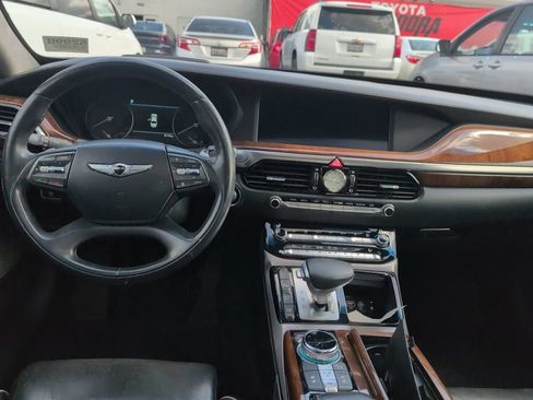 Used 2017 Genesis G90 3.3T Premium RWD image 11