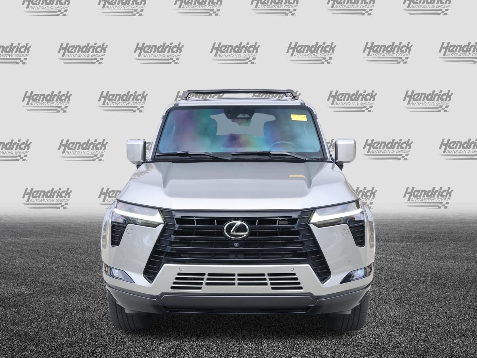 Used 2024 Lexus GX 550 w/ Accessory Package (Z1) AWD/4WD image 3