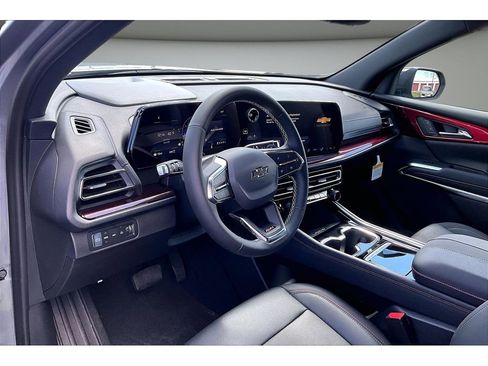 New 2026 Chevrolet Traverse Z71 w/ Driver Confidence Package AWD/4WD image 7