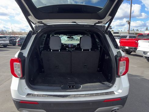 Used 2020 Ford Explorer Limited image 17