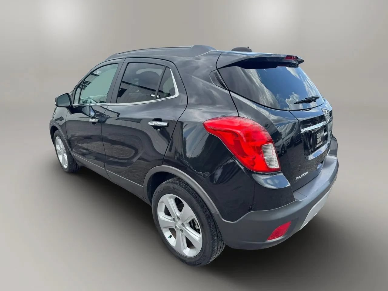 Used 2016 Buick Encore FWD image 8