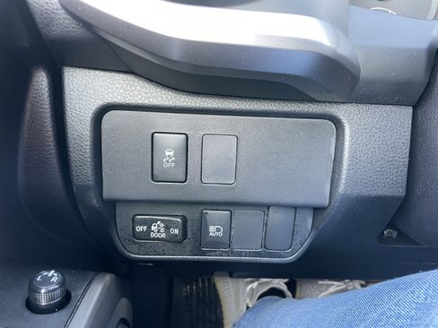 Used 2023 Toyota Tacoma SR5 image 40