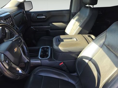 Used 2019 Chevrolet Silverado 1500 LTZ w/ LTZ Premium Package AWD/4WD image 15