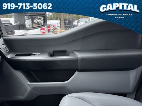 New 2025 Ford F450 XL w/ XL Chrome Package image 29
