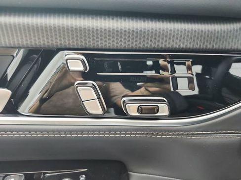 New 2026 Jeep Grand Wagoneer Summit w/ Rear Seat Video Group I AWD/4WD image 13