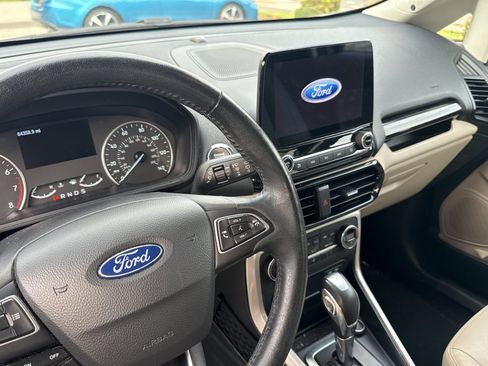 Used 2021 Ford EcoSport Titanium AWD/4WD image 11