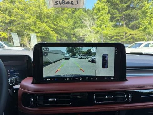 New 2025 Lincoln Aviator Reserve w/ Equipment Group 201A image 10