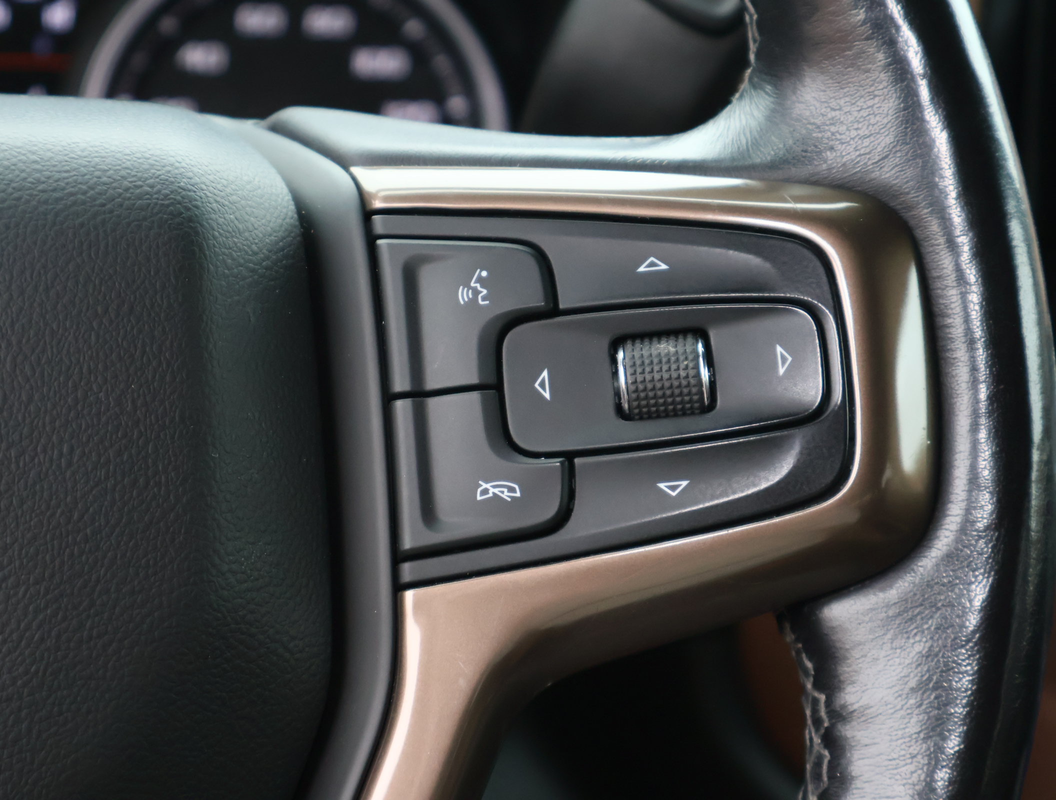 Used 2022 Chevrolet Silverado 3500 High Country AWD/4WD image 19
