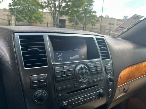 Used 2014 Nissan Armada Platinum w/ Platinum Reserve Package RWD image 32