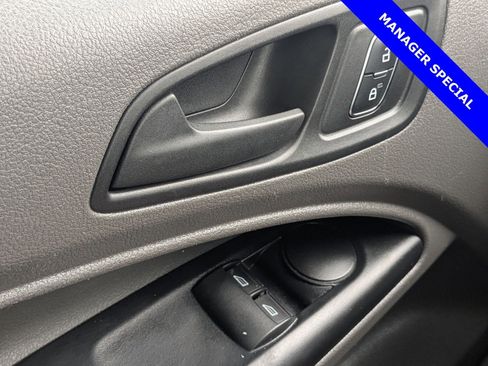 Used 2022 Ford Transit Connect XL image 24