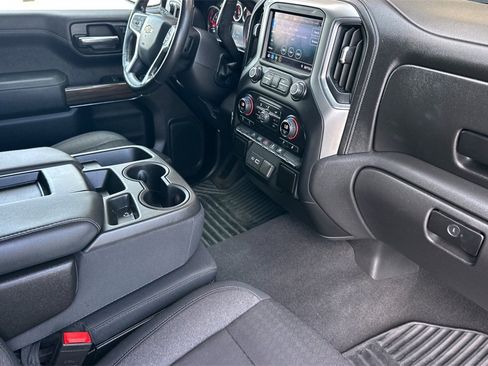 Used 2020 Chevrolet Silverado 1500 LT w/ All-Star Edition image 19
