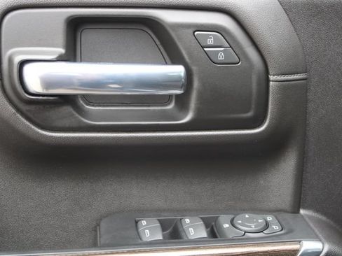 Used 2022 Chevrolet Silverado 1500 LT Trail Boss w/ Safety Package AWD/4WD image 14