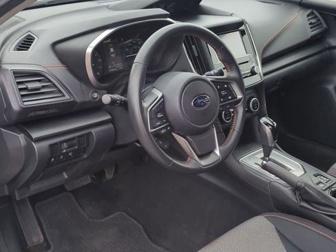 Used 2022 Subaru Crosstrek 2.0i Premium w/ Moonroof Package AWD/4WD image 2