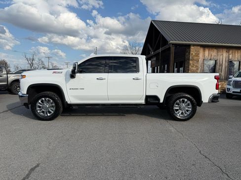 Used 2022 Chevrolet Silverado 2500 LTZ w/ LTZ Plus Package image 3