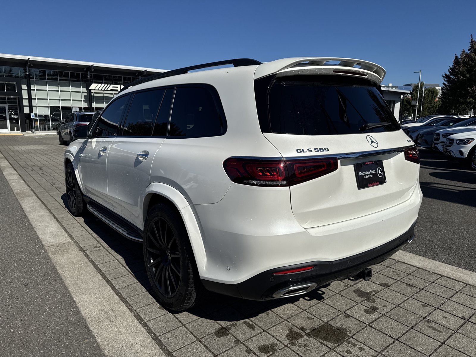 Used 2021 Mercedes-Benz GLS 580 4MATIC image 8