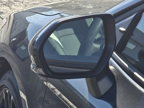 Used 2025 Toyota Camry SE w/ Convenience Package image 22