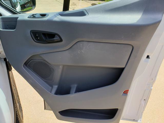 Used 2018 Ford Transit 150 130 Low Roof RWD image 17