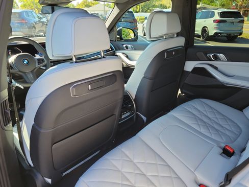New 2026 BMW X5 sDrive40i w/ M Sport Package image 9