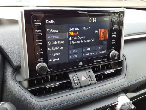 Used 2019 Toyota RAV4 XSE AWD/4WD image 16