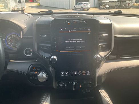 Used 2021 RAM 1500 Limited AWD/4WD image 19