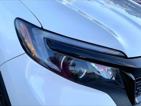 Used 2021 Honda Passport Sport image 27