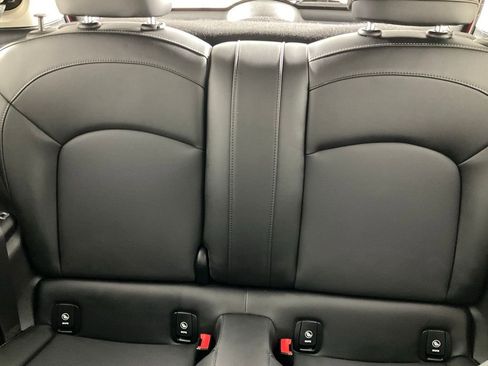 Used 2021 MINI Cooper S image 11