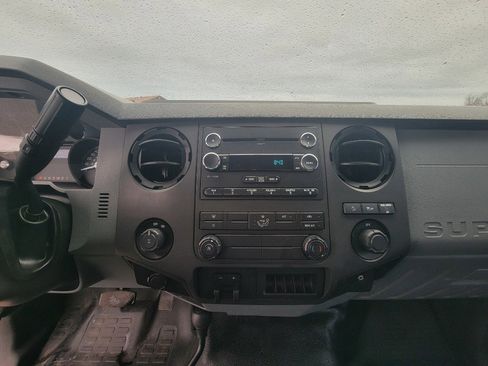 Used 2014 Ford F250 XL w/ XL Value Package image 16
