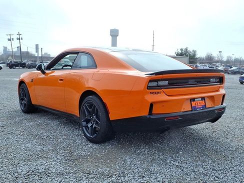 Used 2026 Dodge Charger Scat Pack w/ Blacktop Package AWD/4WD image 6