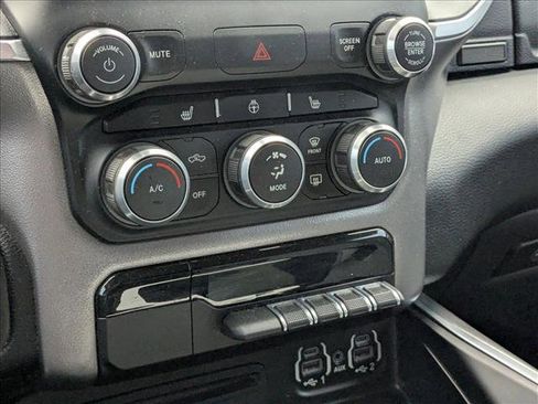Used 2019 RAM 1500 Big Horn RWD image 11