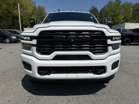 New 2026 RAM 2500 Big Horn AWD/4WD image 2