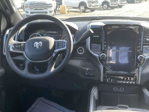 New 2026 RAM 2500 Big Horn AWD/4WD image 22