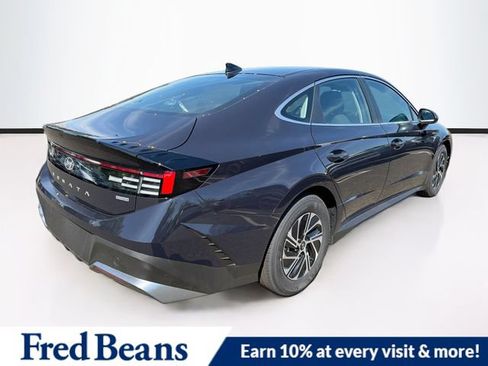 New 2026 Hyundai Sonata Blue FWD image 9